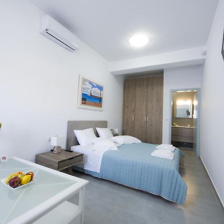 Sea And Sand Villas โมโนลิธอส ภายนอก รูปภาพ